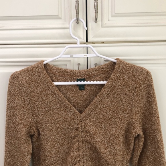 Wild Fable soft fuzzy women’s crop sweater - Picture 2 of 9